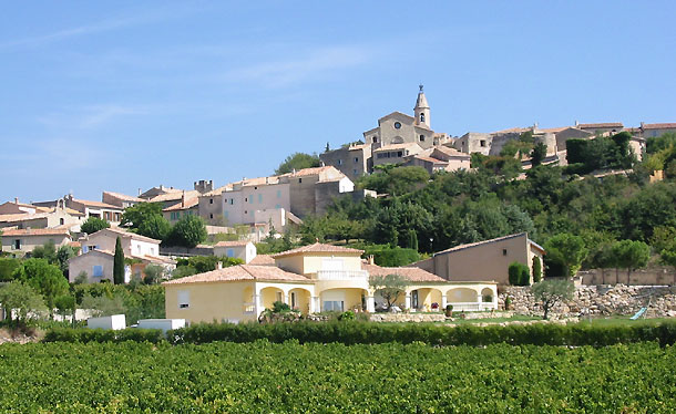 village of crillon le brave